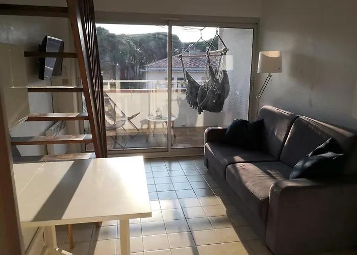 Duplex Port * Hyères